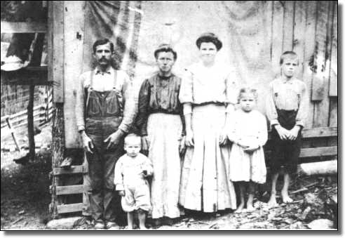 ellenhinds.jpg (24765 bytes)